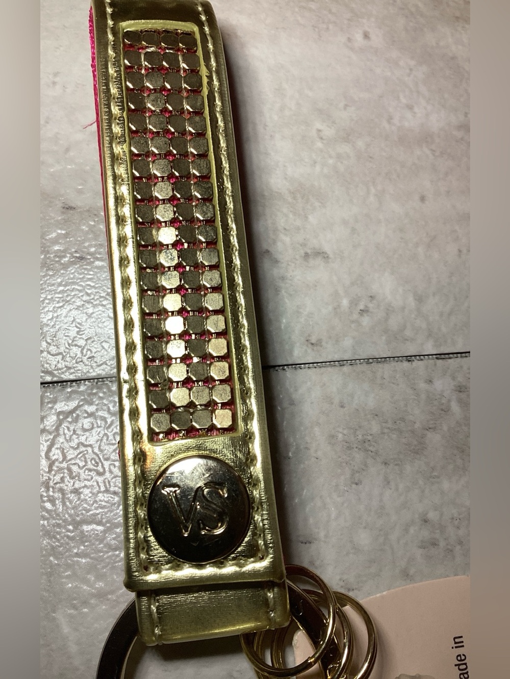 Victoria’s Secret 2009 “Everything I want” Luggage Tag - Picture 7 of 11
